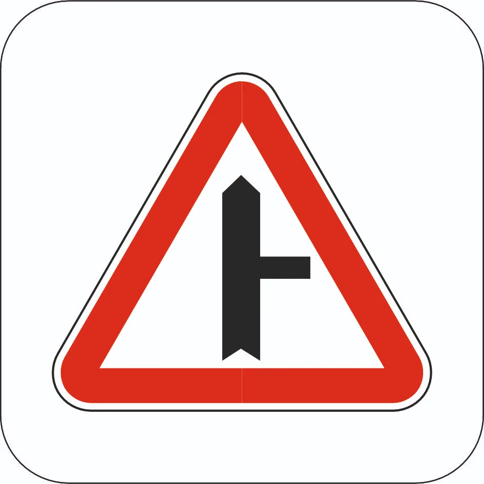 Примыкание второстепенной дороги - Знак 1.23.1, 1.23.2, 1.23.3, 1.23.4