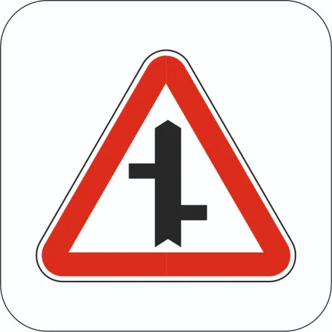 Примыкание второстепенной дороги - Знак 1.23.1, 1.23.2, 1.23.3, 1.23.4